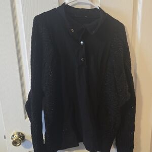 Bass Pro Shops Women's Black Crewneck Top